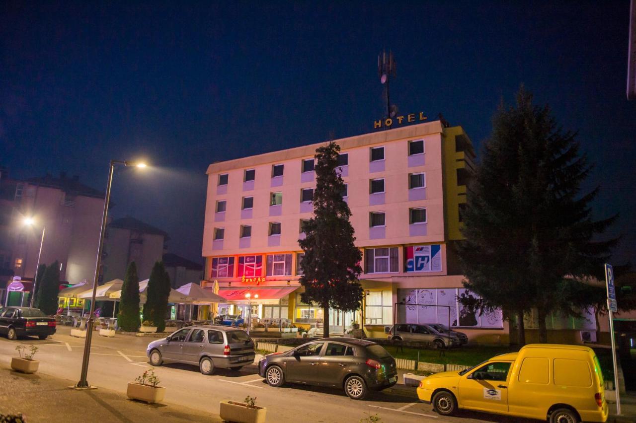Hotel Prenociste "Nacional" Prnjavor Exterior foto